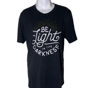 Hope outfitters Black Be the light in the darkness